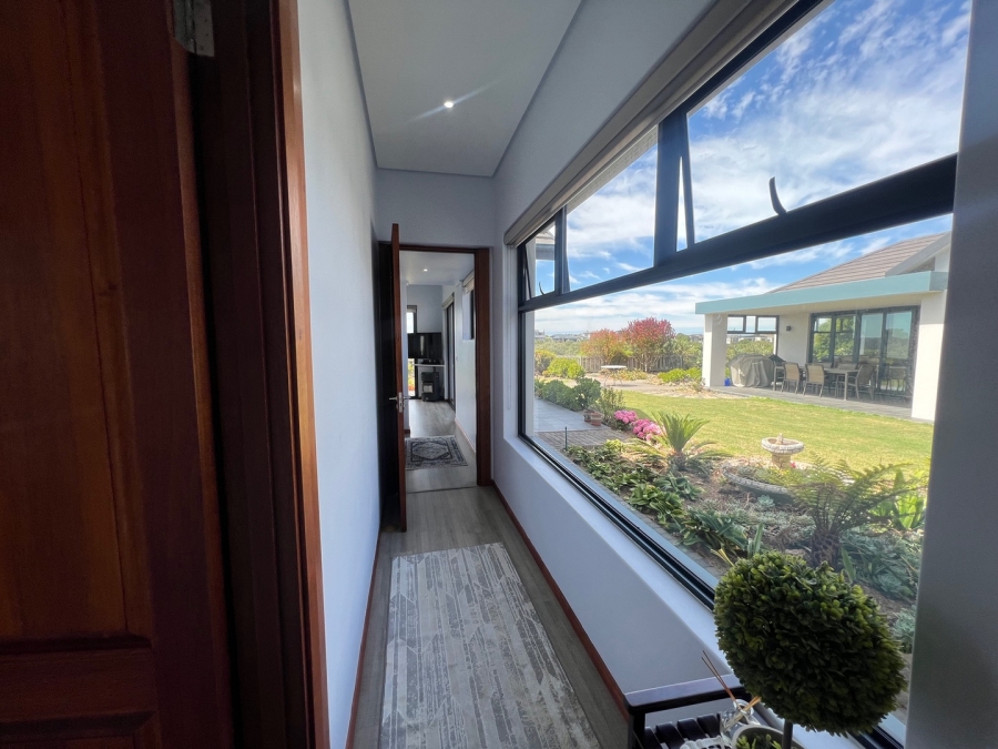 3 Bedroom Property for Sale in Oubaai Western Cape